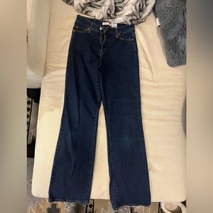 Women's Dark Levi Jeans Slim Flit